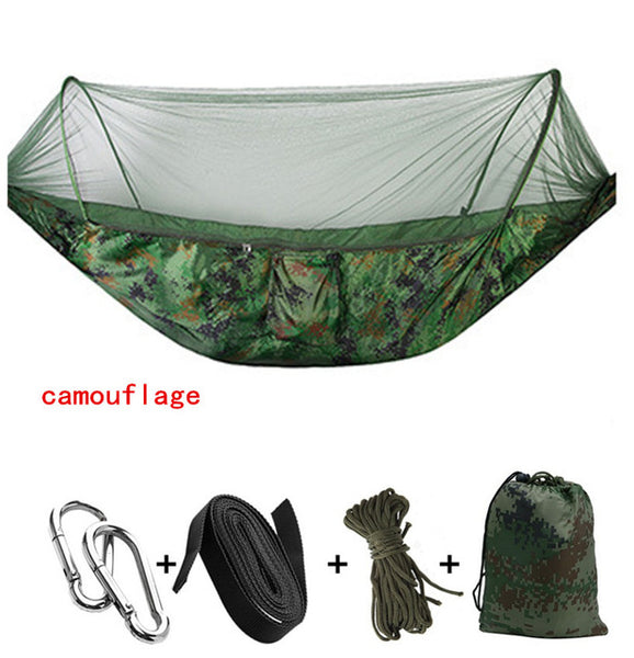 Automatic unfolding hammock ultralight parachute