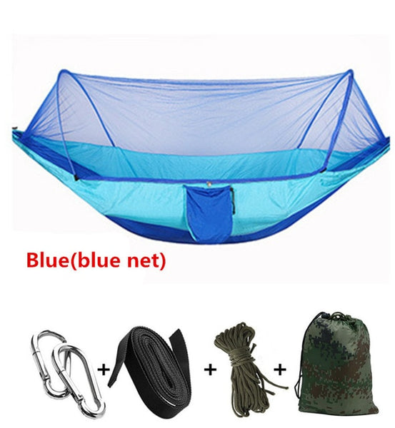 Automatic unfolding hammock ultralight parachute