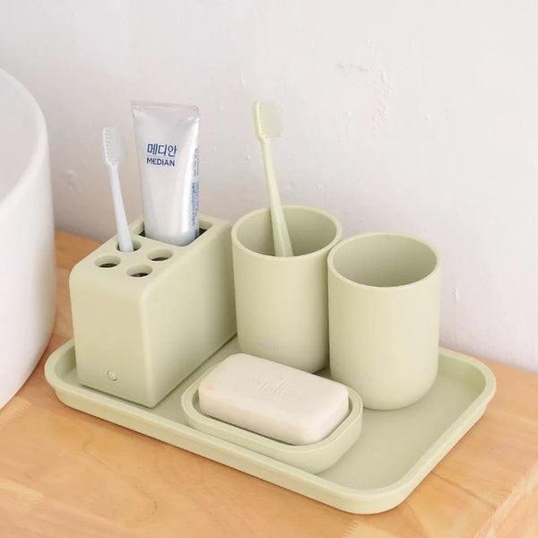 Bathroom set/Tumblers/Portable Soap Dishes/Portable Soap Dispensers/Toothbrush